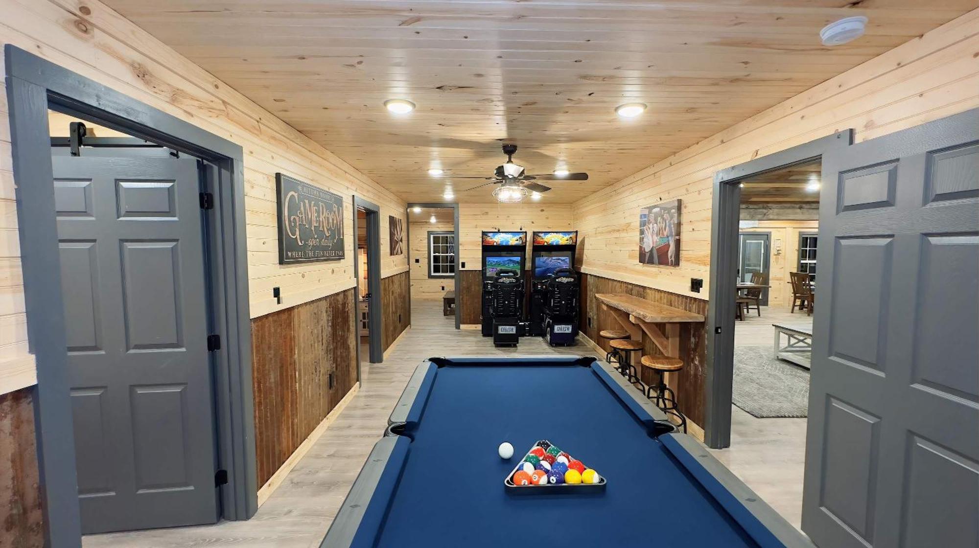 Poolside At Autumn Woods - Pool, Theater, Fireplace, Firepit, Arcade Севьервилл Экстерьер фото
